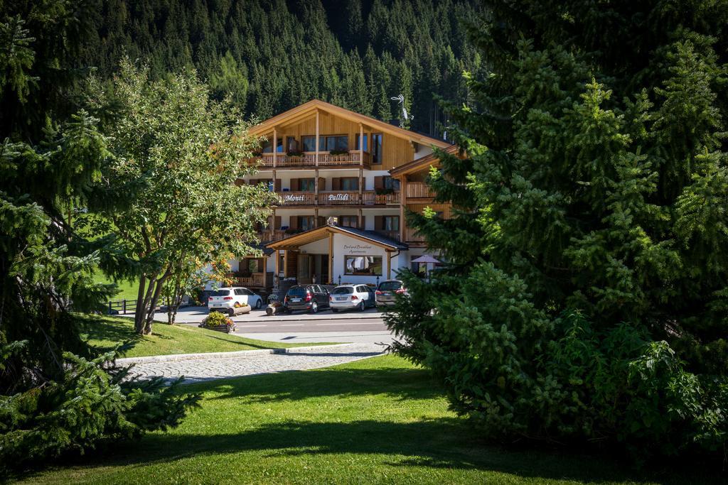 Monti Pallidi B&B Apartments Corvara In Badia Bagian luar foto